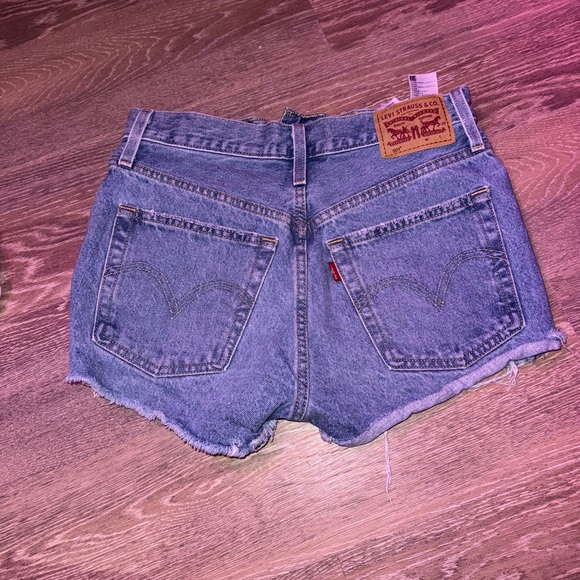 sold - Picture 2 of 2